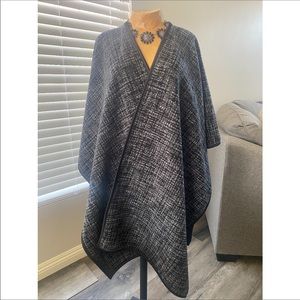 Cozy Poncho NWOT
